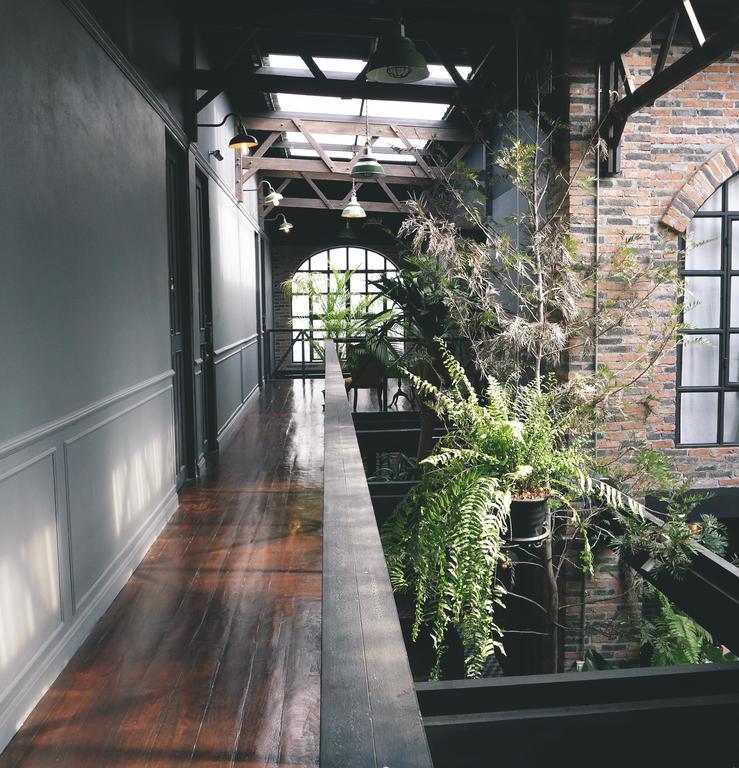 J No.14 Bed & Breakfast Bangkok Exterior photo