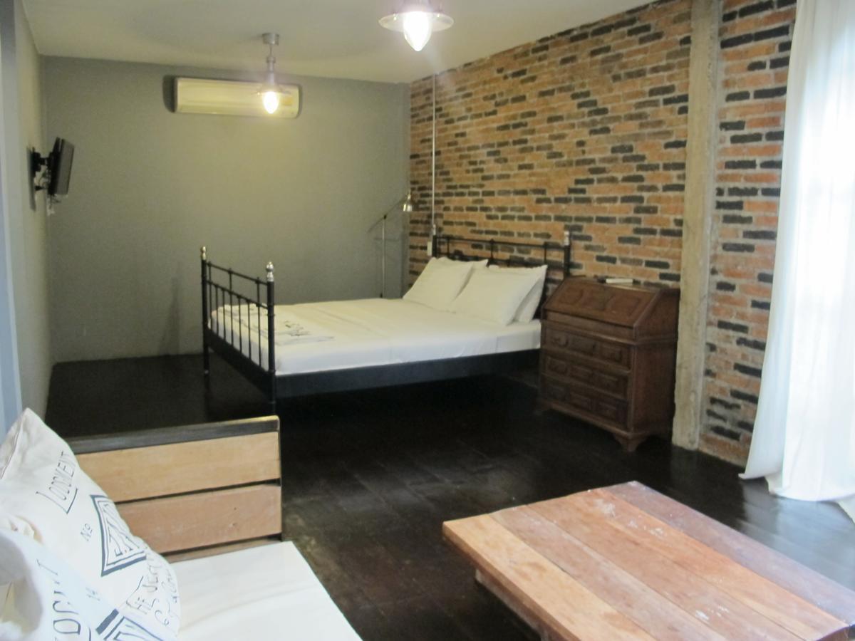 J No.14 Bed & Breakfast Bangkok Exterior photo